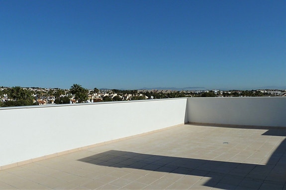 En megler med gode referanser - SPANIA1.no