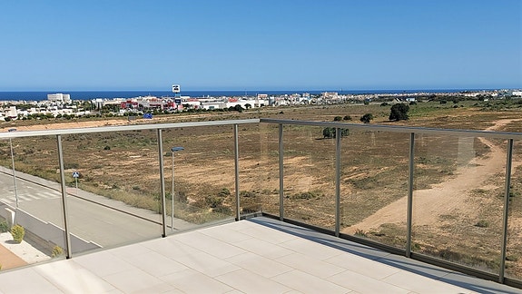 En megler med gode referanser - SPANIA1.no