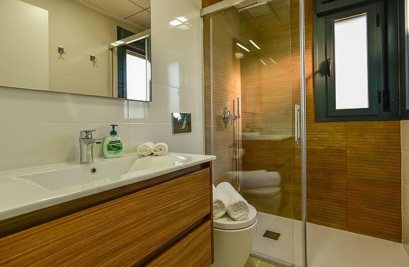 En megler med gode referanser - SPANIA1.no