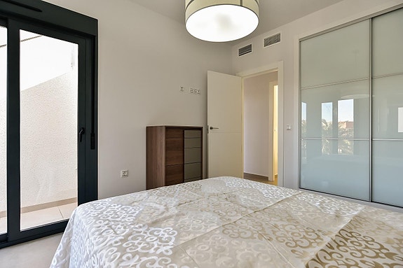 En megler med gode referanser - SPANIA1.no