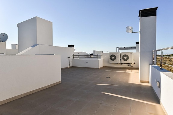 En megler med gode referanser - SPANIA1.no