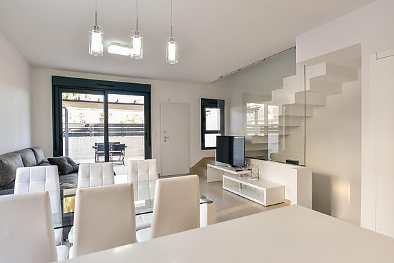 En megler med gode referanser - SPANIA1.no