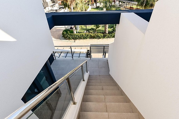 En megler med gode referanser - SPANIA1.no