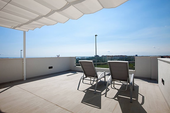 En megler med gode referanser -  SPANIA1.no