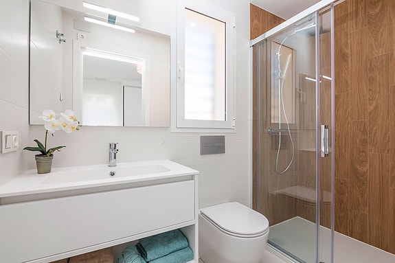 En megler med gode referanser - SPANIA1.no