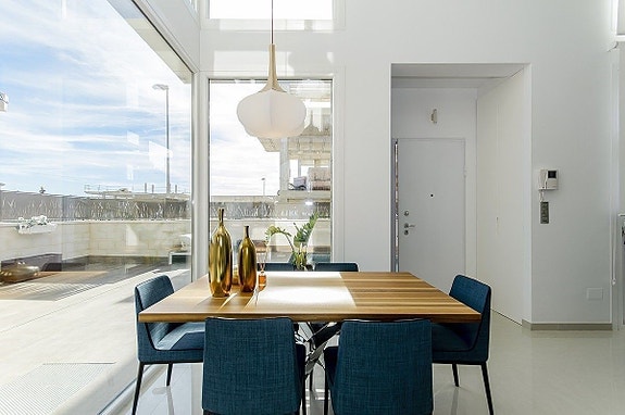 En megler med gode referanser -  SPANIA1.no