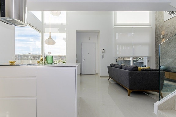 En megler med gode referanser -  SPANIA1.no