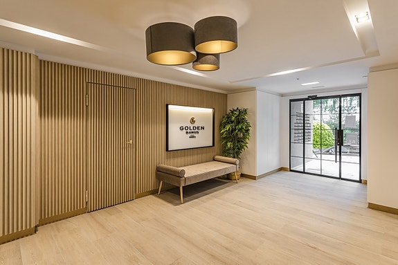 En megler med gode referanser - SPANIA1.no