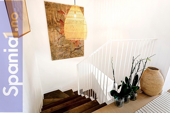 En megler med gode referanser - SPANIA1.no