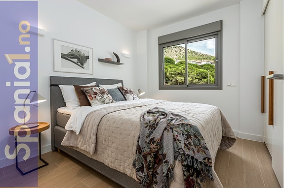 En megler med gode referanser - SPANIA1.no