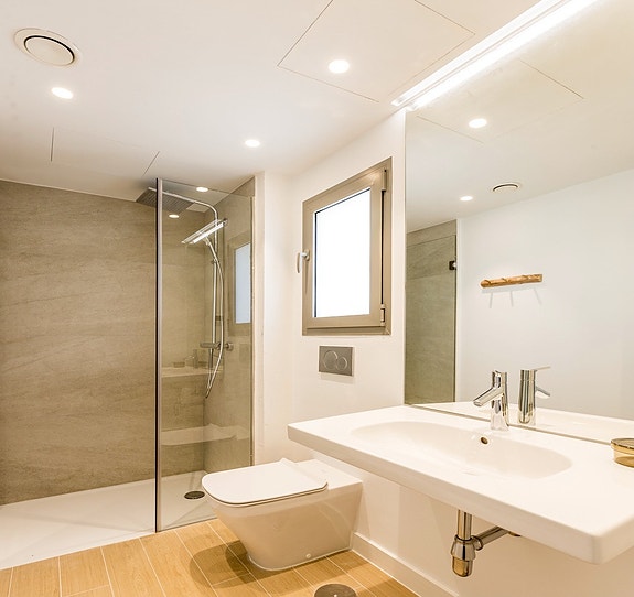 En megler med gode referanser - SPANIA1.no