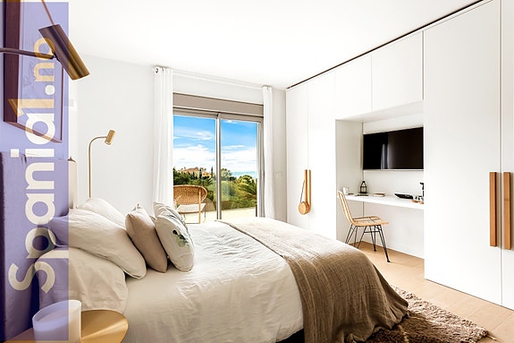 En megler med gode referanser - SPANIA1.no