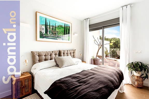 En megler med gode referanser - SPANIA1.no