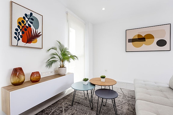 En megler med gode referanser - SPANIA1.no