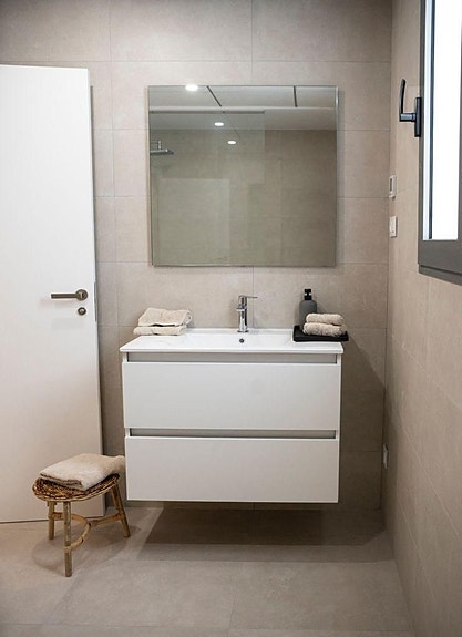 En megler med gode referanser - SPANIA1.no