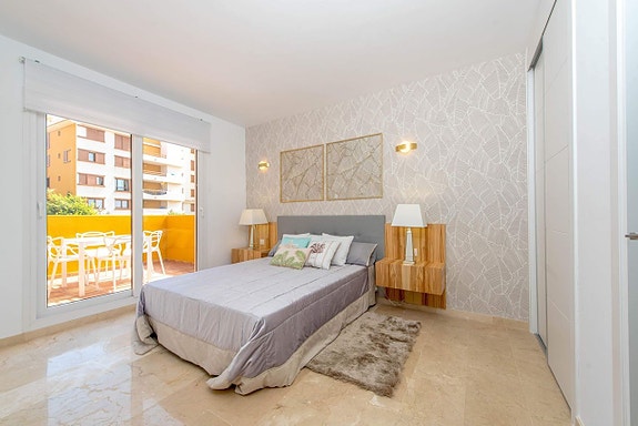 En megler med gode referanser - SPANIA1.no