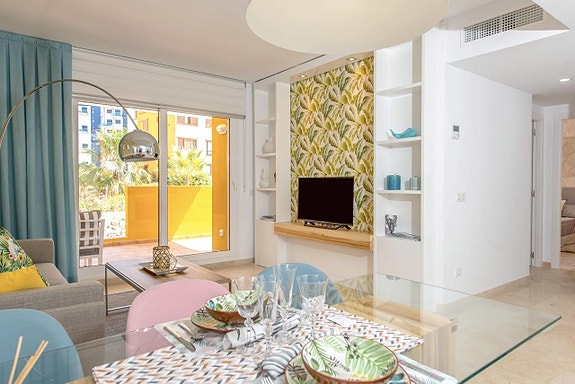 En megler med gode referanser - SPANIA1.no