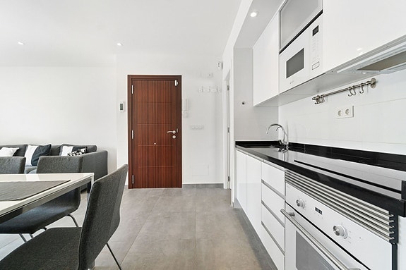 En megler med gode referanser - SPANIA1.no