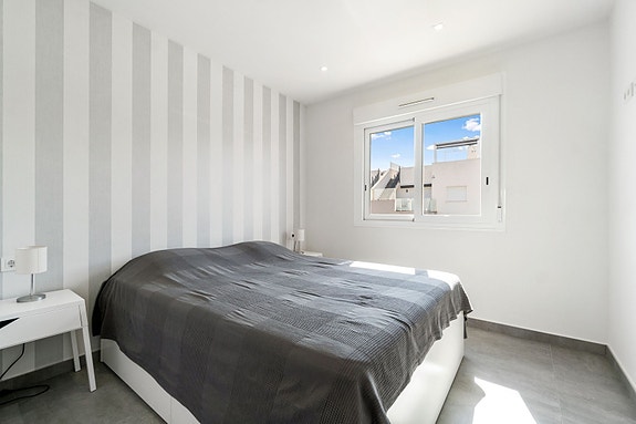 En megler med gode referanser - SPANIA1.no