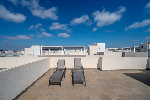 En megler med gode referanser - SPANIA1.no