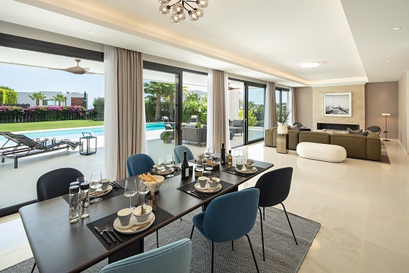 En megler med gode referanser - SPANIA1.no