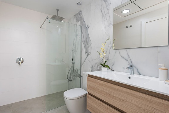 En megler med gode referanser - SPANIA1.no