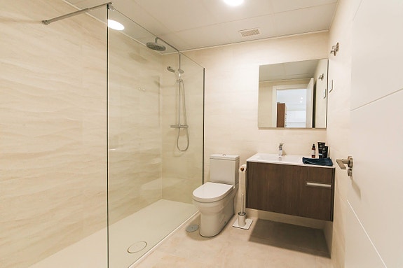 En megler med gode referanser -  SPANIA1.no