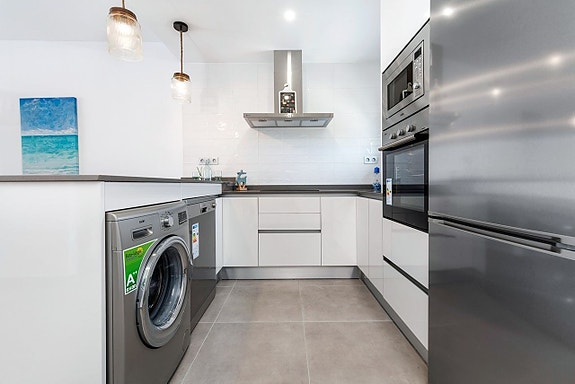 En megler med gode referanser -  SPANIA1.no