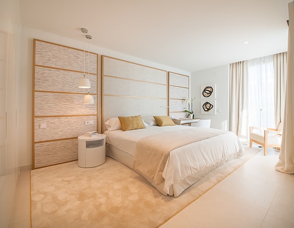 En megler med gode referanser - SPANIA1.no