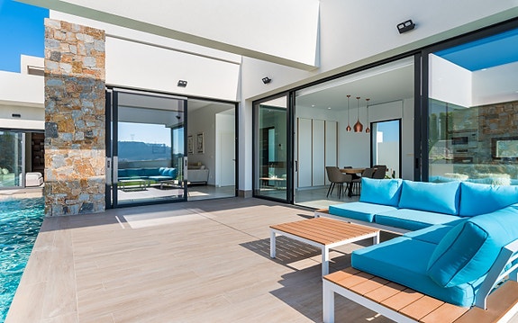 En megler med gode referanser - SPANIA1.no