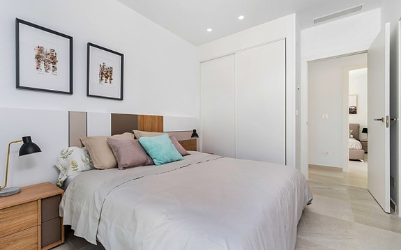 En megler med gode referanser - SPANIA1.no