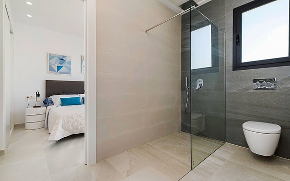 En megler med gode referanser - SPANIA1.no