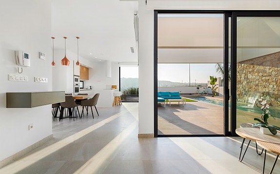 En megler med gode referanser - SPANIA1.no