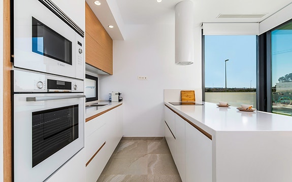 En megler med gode referanser - SPANIA1.no