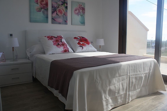 En megler med gode referanser - SPANIA1.no