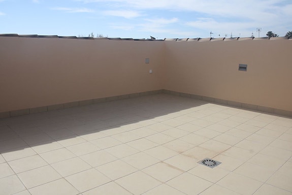 En megler med gode referanser - SPANIA1.no