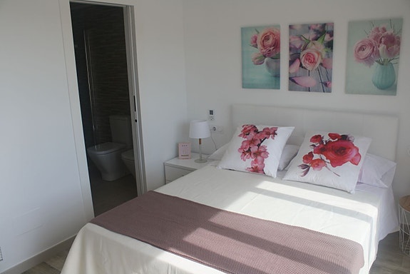 En megler med gode referanser - SPANIA1.no