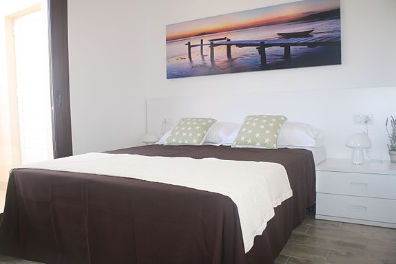 En megler med gode referanser - SPANIA1.no