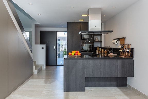 En megler med gode referanser - se SPANIA1.no