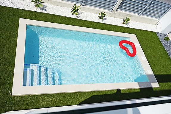 En megler med gode referanser - SPANIA1.no