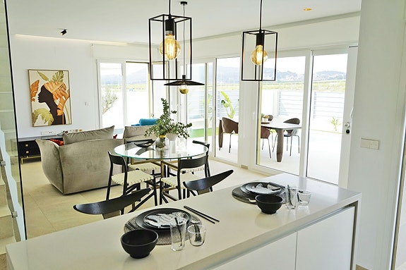 En megler med gode referanser - SPANIA1.no