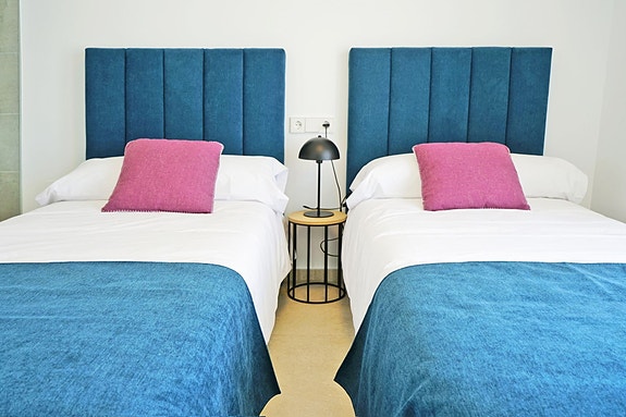 En megler med gode referanser - SPANIA1.no