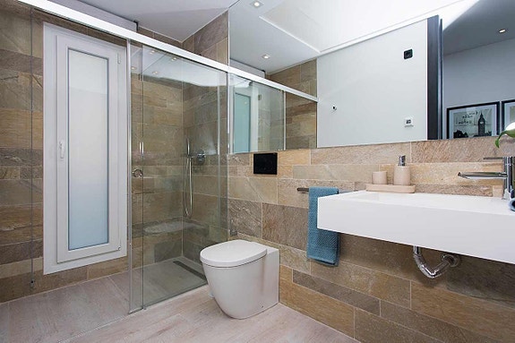 En megler med gode referanser - SPANIA1.no