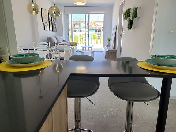 En megler med gode referanser -  SPANIA1.no