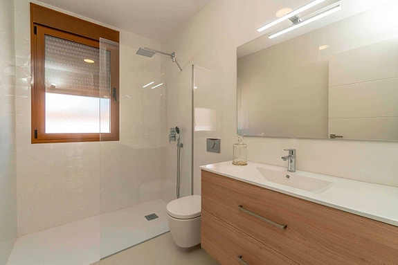 En megler med gode referanser - SPANIA1.no