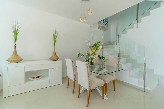 En megler med gode referanser - SPANIA1.no