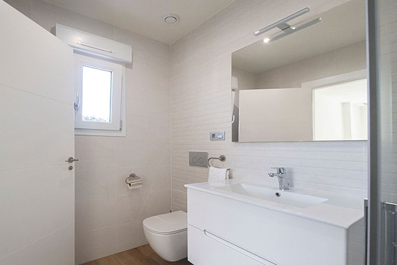 En megler med gode referanser - SPANIA1.no