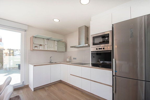 En megler med gode referanser - SPANIA1.no