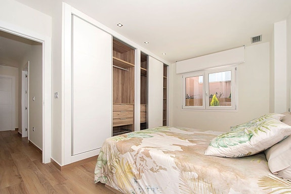 En megler med gode referanser - SPANIA1.no