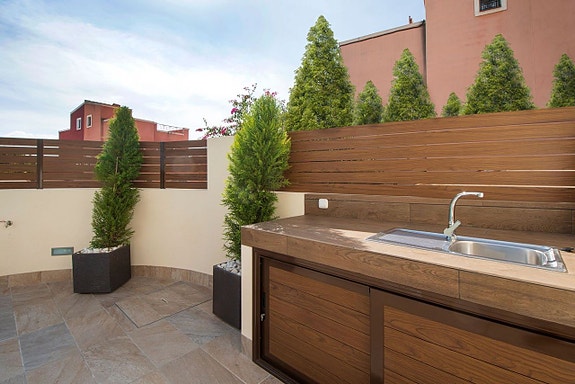 En megler med gode referanser - SPANIA1.no